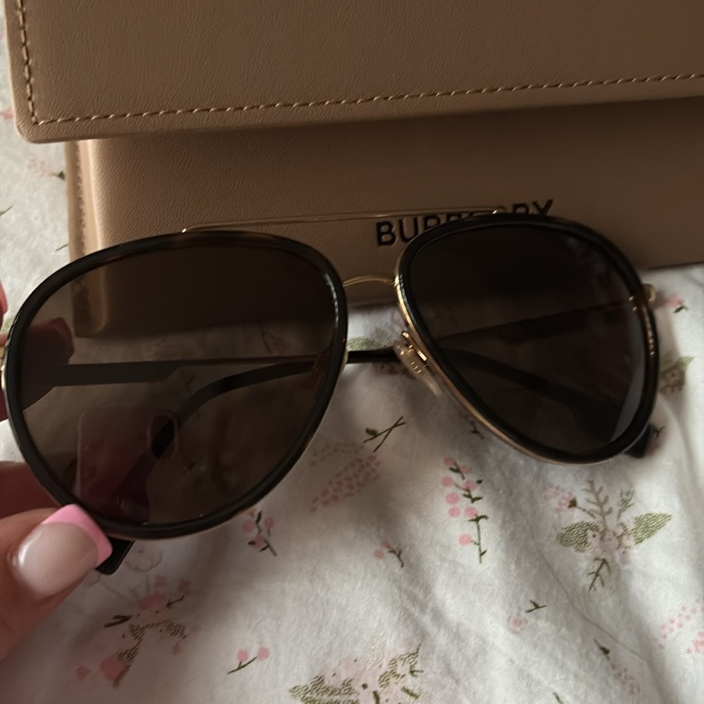 Burberry Brown Aviator Sunglasses - Picture 10 of 12